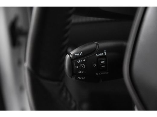 Peugeot 208 *1ste Eigenaar*Navigatie*Park assist* ActivLease financial lease