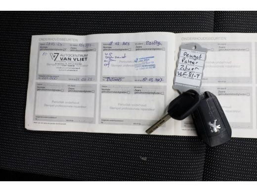 Peugeot Partner 1.5 BlueHDI Premium Koelwagen Airco/Navi 08-2021 ActivLease financial lease