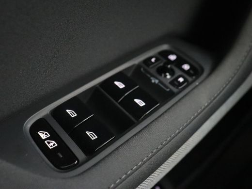 Polestar 2 Long Range Single Motor 78 kWh | Trekhaak | Stoelverwarming | Keyless | Full LED | Carplay | Navi... ActivLease financial lease