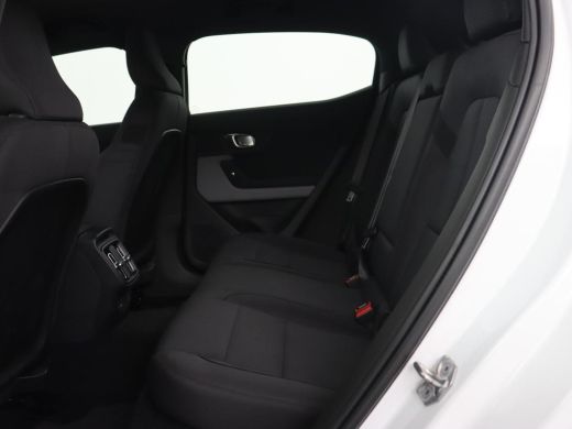 Polestar 2 Standard Range Single Motor 63kWh | 360 Camera | Stoelverwarming | Adaptive cruise | Carplay | Pa... ActivLease financial lease