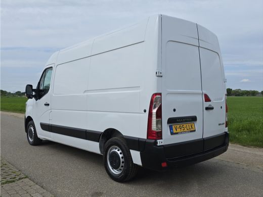 Renault Master T33 2.3 dCi L2 H2 - 135 Pk - Euro 6 - Airco - Cruise Control ActivLease financial lease