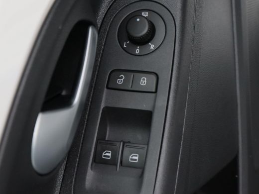 Seat Mii electric | Cruise Control | Stoelverwarming | Parkeersensoren | Bluetooth | 16 inch | 52.617 Km!! ActivLease financial lease