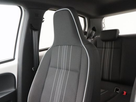 Seat Mii electric | Cruise Control | Stoelverwarming | Parkeersensoren | Bluetooth | 16 inch | 52.617 Km!! ActivLease financial lease