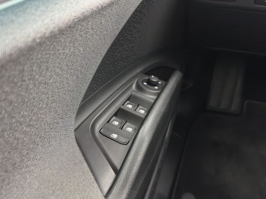 Skoda Enyaq iV 80 {SOH-90%} [ 3-Fase ] (INCL-BTW) *LEATHER-FABRIC | FULL-LED | DIGI-COCKPIT | CAMERA | KEYLESS |... ActivLease financial lease