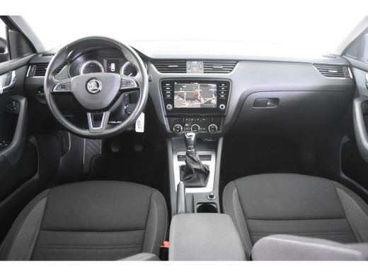 Skoda Octavia Combi Ambition *1ste Eigenaar*Navigatie*Trekhaak*PDC* ActivLease financial lease