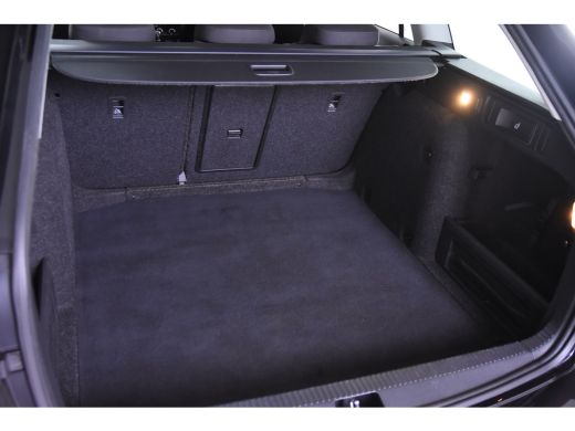 Skoda Octavia Combi Ambition *1ste Eigenaar*Navigatie*Trekhaak*PDC* ActivLease financial lease