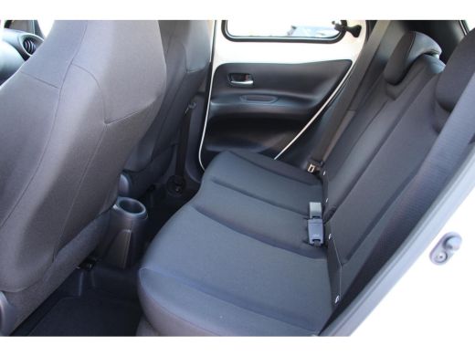 Toyota Aygo 1.0 VVT-i MT Play **ADPATIEF CRUISE CONTROL/ AIRCO/ APPLE CARPLAY/ PARKEERCAMERA/ GARANTIE** ActivLease financial lease