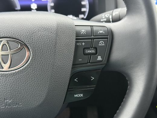 Toyota C-HR 1.8 Hybrid 140 First Edition **NAVIGATIE/ 360 CAMERA/ DODEHOEK DETECTIE/ PARKEERSENSOREN/ GARANTIE** ActivLease financial lease