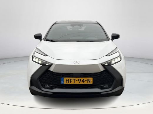 Toyota C-HR 1.8 Hybrid 140 First Edition **NAVIGATIE/ 360 CAMERA/ DODEHOEK DETECTIE/ PARKEERSENSOREN/ GARANTIE** ActivLease financial lease