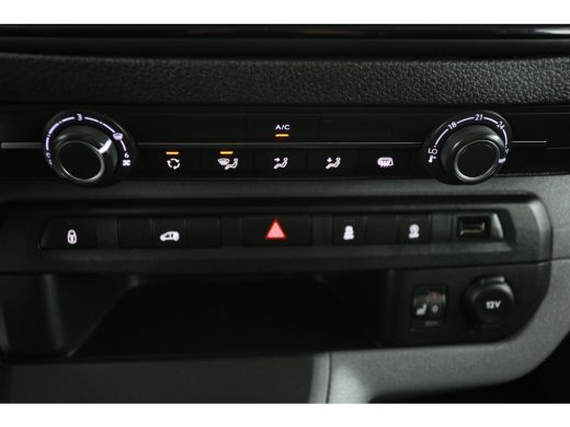 Toyota ProAce 2.0 D-4D L3H1 | Camera | 3-Zits | Airco | Cruise | Trekh. | Stoelverw. ActivLease financial lease