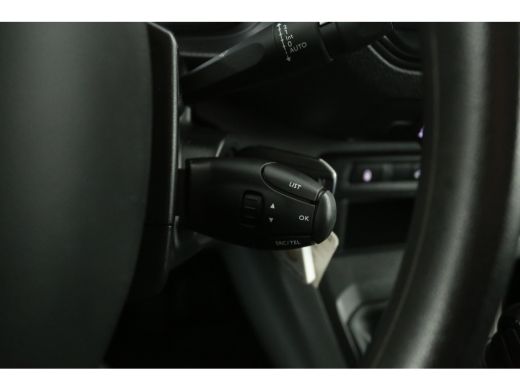 Toyota ProAce 2.0 D-4D L3H1 | Camera | 3-Zits | Airco | Cruise | Trekh. | Stoelverw. ActivLease financial lease