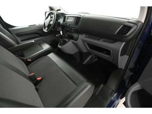 Toyota ProAce 2.0 D-4D L3H1 | Camera | 3-Zits | Airco | Cruise | Trekh. | Stoelverw. ActivLease financial lease