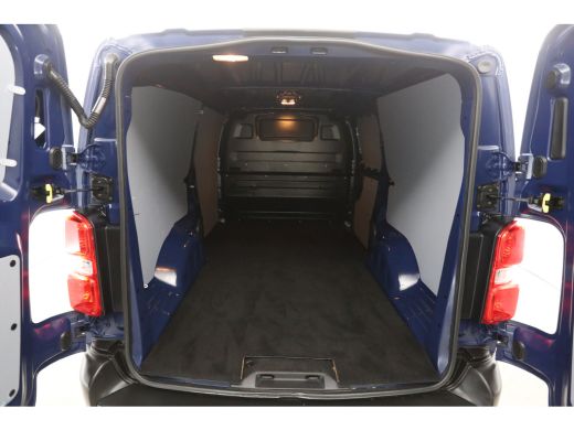 Toyota ProAce 2.0 D-4D L3H1 | Camera | 3-Zits | Airco | Cruise | Trekh. | Stoelverw. ActivLease financial lease
