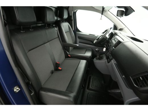 Toyota ProAce 2.0 D-4D L3H1 | Camera | 3-Zits | Airco | Cruise | Trekh. | Stoelverw. ActivLease financial lease