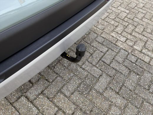 Toyota RAV4 2.5 Hybrid AWD ADVENTURE Innovation Pack ActivLease financial lease