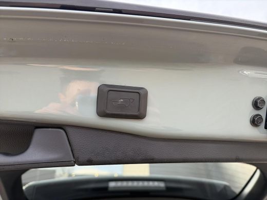 Toyota RAV4 2.5 Hybrid AWD ADVENTURE Innovation Pack ActivLease financial lease