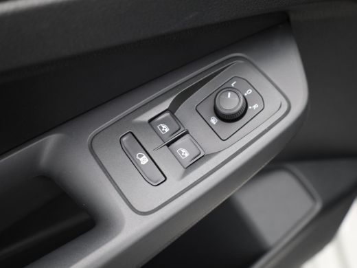 Volkswagen Caddy 2.0 TDi 122 Pk Comfort | Airco | Navigatie | Camera | Trekhaak | 30.231 Km!! ActivLease financial lease