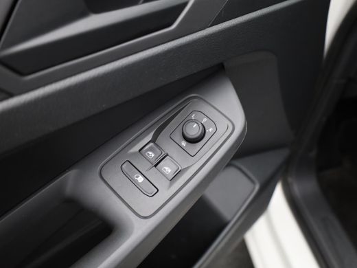 Volkswagen Caddy 2.0 TDi 122 Pk Comfort | Airco | Navigatie | Camera | Trekhaak | 31.133 Km!! ActivLease financial lease