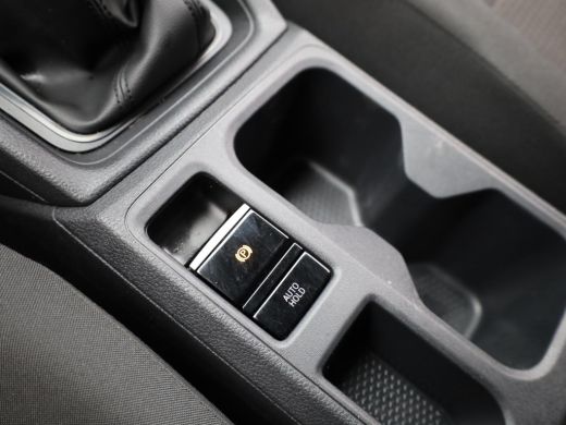 Volkswagen Caddy 2.0 TDi 122 Pk Comfort | Airco | Navigatie | Camera | Trekhaak | 31.133 Km!! ActivLease financial lease