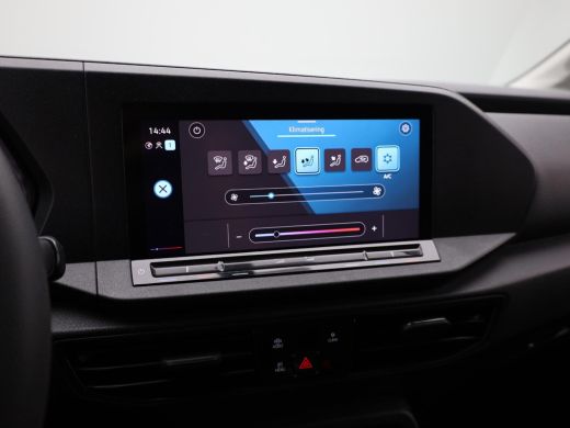 Volkswagen Caddy 2.0 TDi 122 Pk Comfort | Airco | Navigatie | Camera | Trekhaak | 33.088 Km!! ActivLease financial lease