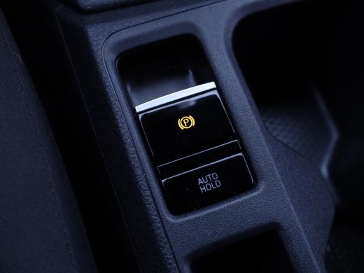 Volkswagen Caddy 2.0 TDi 122 Pk Comfort | Airco | Navigatie | Camera | Trekhaak | 36.646 Km!! ActivLease financial lease