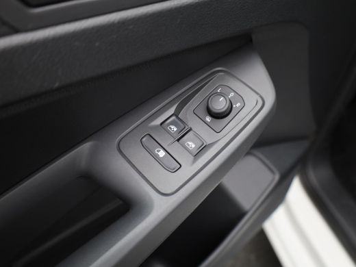 Volkswagen Caddy 2.0 TDi 122 Pk Comfort | Airco | Navigatie | Camera | Trekhaak | 40.275 Km!! ActivLease financial lease