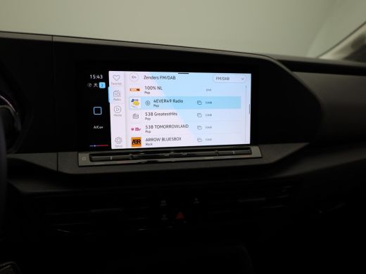 Volkswagen Caddy 2.0 TDi 122 Pk Comfort | Airco | Navigatie | Camera | Trekhaak | 40.275 Km!! ActivLease financial lease