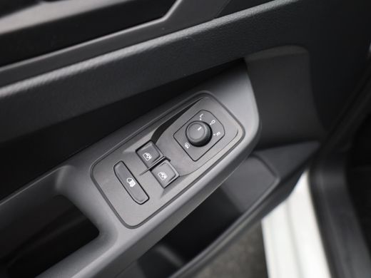 Volkswagen Caddy 2.0 TDi 122 Pk Comfort | Airco | Navigatie | Camera | Trekhaak | 42.943 Km!! ActivLease financial lease