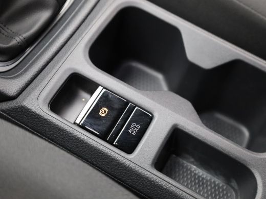 Volkswagen Caddy 2.0 TDi 122 Pk Comfort | Airco | Navigatie | Camera | Trekhaak | 42.943 Km!! ActivLease financial lease