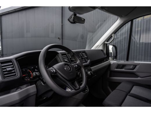 Volkswagen Crafter **35 2.0 TDI 177PK | Bakwagen met laadklep | Airco | Adapt.cruise | 3-Zits** ActivLease financial lease