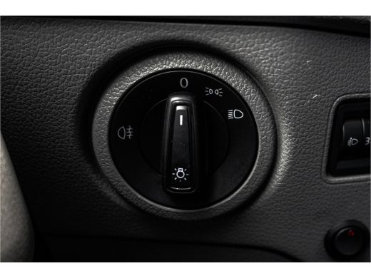 Volkswagen Crafter **35 2.0 TDI 177PK | Bakwagen met laadklep | Airco | Adapt.cruise | 3-Zits** ActivLease financial lease