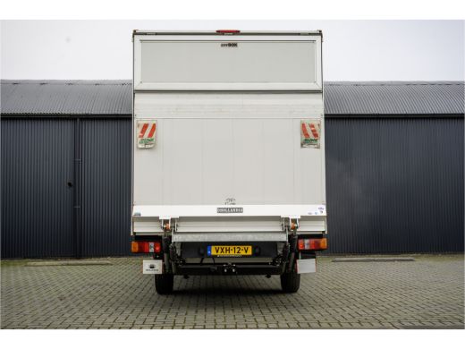 Volkswagen Crafter **35 2.0 TDI 177PK | Bakwagen met laadklep | Airco | Adapt.cruise | 3-Zits** ActivLease financial lease