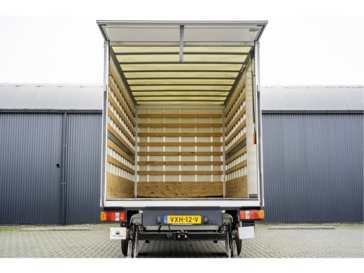 Volkswagen Crafter **35 2.0 TDI 177PK | Bakwagen met laadklep | Airco | Adapt.cruise | 3-Zits** ActivLease financial lease