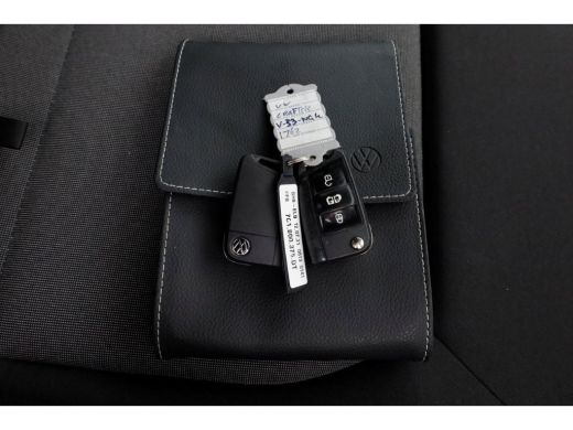 Volkswagen Crafter 35 2.0 TDI 177pk L3H3 (L2H2) 4Motion 4x4 Airco/Navi 10-2021 ActivLease financial lease