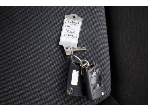 Volkswagen Crafter 35 2.0 TDI E6 Bakwagen met achterdeuren 2 Persoons 02-2020 ActivLease financial lease