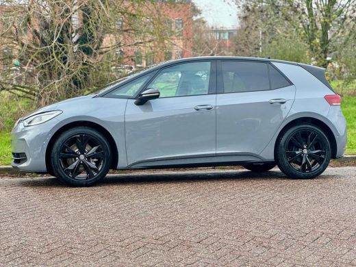 Volkswagen ID.3 59kWh 204pk Pro Limited Edition | Navigatie | Stoel- en stuurverwarming | Keyless Access ActivLease financial lease
