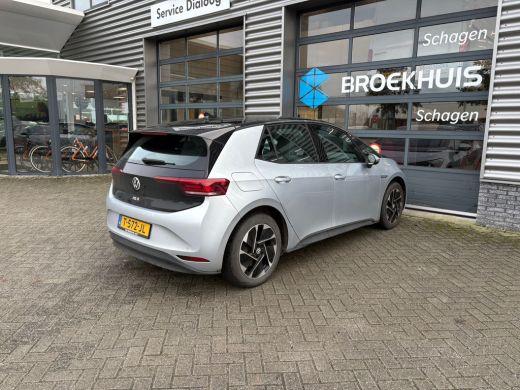 Volkswagen ID.3 Pro Advantage 58 kWh | Stoel en Stuur verwarming | 18 LMV | Navigatie | Apple Carplay | Climatron... ActivLease financial lease