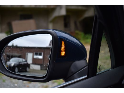 Volkswagen Passat Variant GTE 218PK DSG HYBRID BUSINESS IQ-LIGHT/CAMERA/TREKHAAK ActivLease financial lease