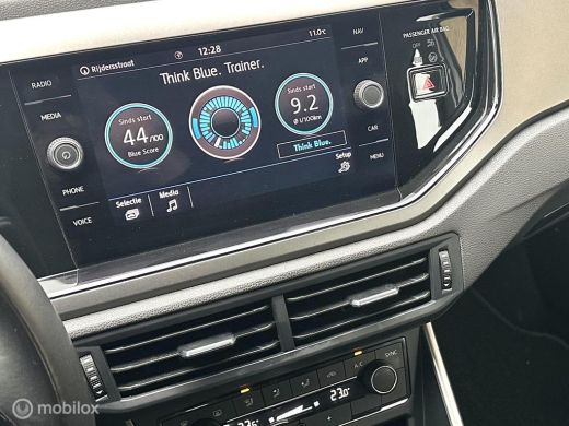Volkswagen Polo 1.0 TSI 95PK DSG AUTOMAAT COMFORTLINE PARKEERSENSOREN CARPLAY NAVIGATIE CLIMATE CONTROLE CRUISE C... ActivLease financial lease