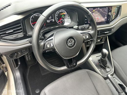 Volkswagen Polo 1.0 TSI 95PK DSG AUTOMAAT COMFORTLINE PARKEERSENSOREN CARPLAY NAVIGATIE CLIMATE CONTROLE CRUISE C... ActivLease financial lease