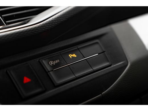 Volkswagen Transporter Bulli Bulli 150 Pk DSG | Achterdeuren | Trekhaak | ActivLease financial lease