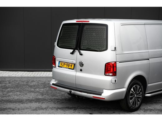 Volkswagen Transporter Bulli Bulli 150 Pk DSG | Achterdeuren | Trekhaak | ActivLease financial lease
