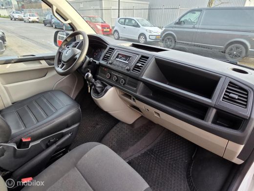 Volkswagen Transporter 2.0 TDI L2H1 Comfortline ActivLease financial lease