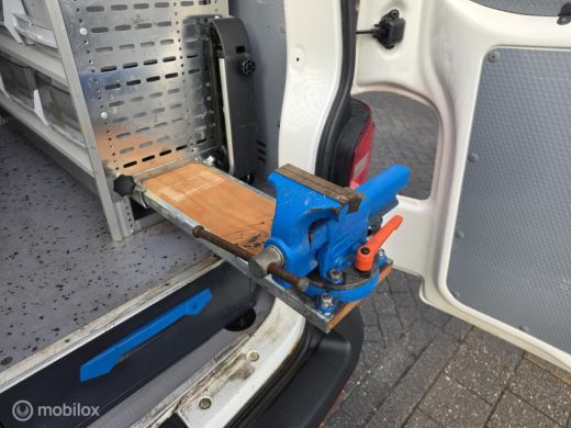 Volkswagen Transporter 2.0 TDI L2H1 Comfortline ActivLease financial lease