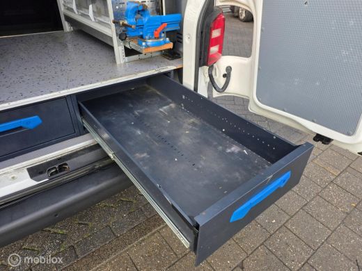 Volkswagen Transporter 2.0 TDI L2H1 Comfortline ActivLease financial lease