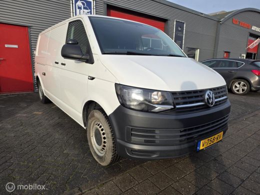 Volkswagen Transporter 2.0 TDI L2H1 Comfortline ActivLease financial lease