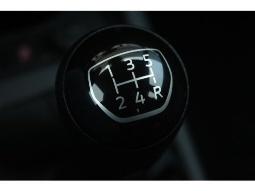 Volkswagen up! 1.0 | Camera | Cruise C. | Climate C. | Elec. Pakket | DAB | Bluetooth | Lane Assist | Camera | C... ActivLease financial lease