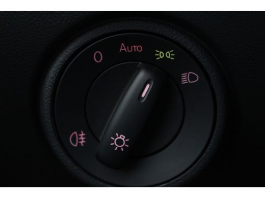 Volkswagen up! 1.0 | Camera | Cruise C. | Climate C. | Elec. Pakket | DAB | Bluetooth | Lane Assist | Camera | C... ActivLease financial lease