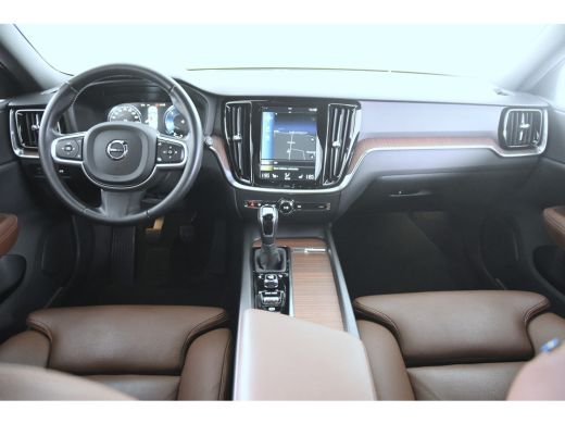Volvo  V60 2.0 D3 Inscription *1ste Eigenaar*Leer*Trekhaak*Navigatie* ActivLease financial lease