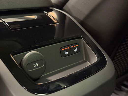 Volvo  V60 T6 AWD Recharge Ultra Dark Bowers & Wilkins | 360 Camera | Head-Up Display | Adaptieve Cruise Con... ActivLease financial lease